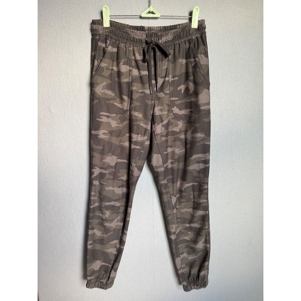 Athleta Camo Farallon Jogger Womens 2 Brown Camouflage Stretch‎ Utility Pants - Picture 4 of 11